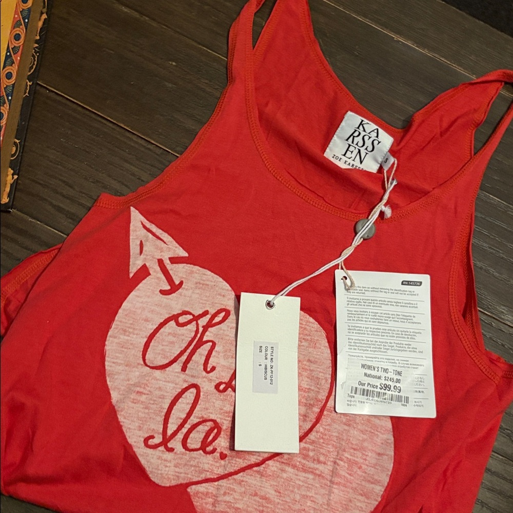 Zoe Karssen Red Sleeveless Top with Heart Design - Picture 8 of 9
